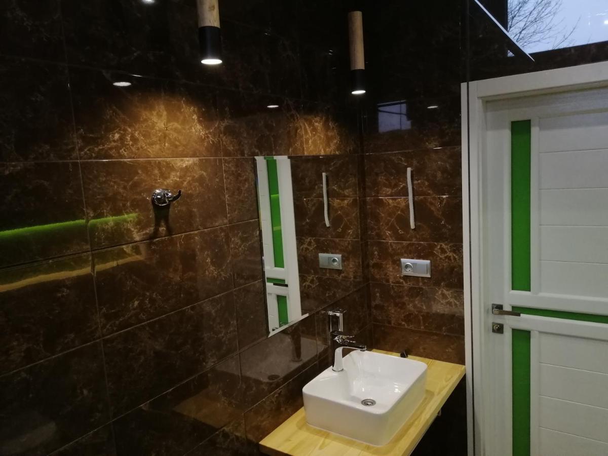 Guest House Bar  Εξωτερικό φωτογραφία